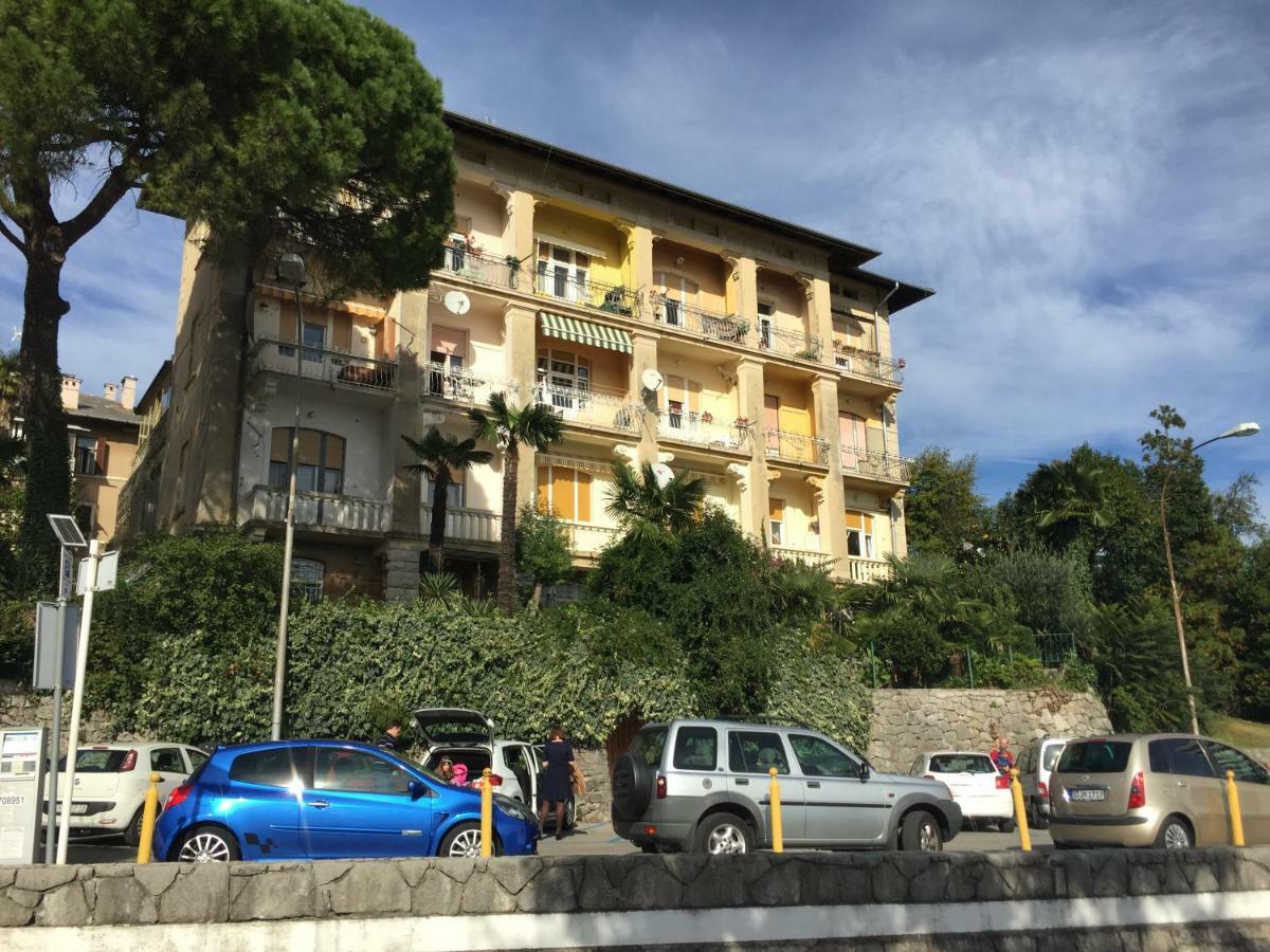Studio Apartment Antonija Opatija Exterior photo
